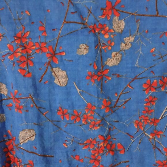 Ces Femme blouse - size small - Picture 2 of 7